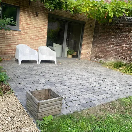 Rez Terrasse Et Jardin Huy