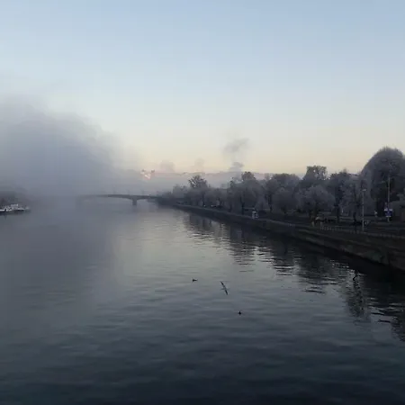 Rez Terrasse Et Jardin * Huy